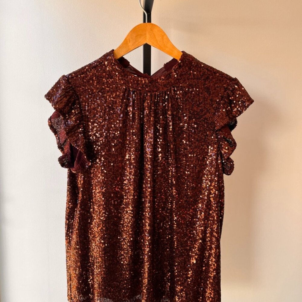 New With Tags DR2 Burgundy Sleeveless Sequin Blouse with Ribbon Back